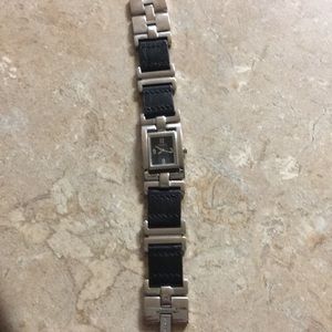 FOSSIL SILVER & BLACK SMALL LEATHER WATCH